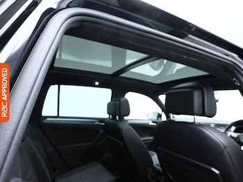 Used Volkswagen Tiguan 2020 for sale - 76495158: Photo