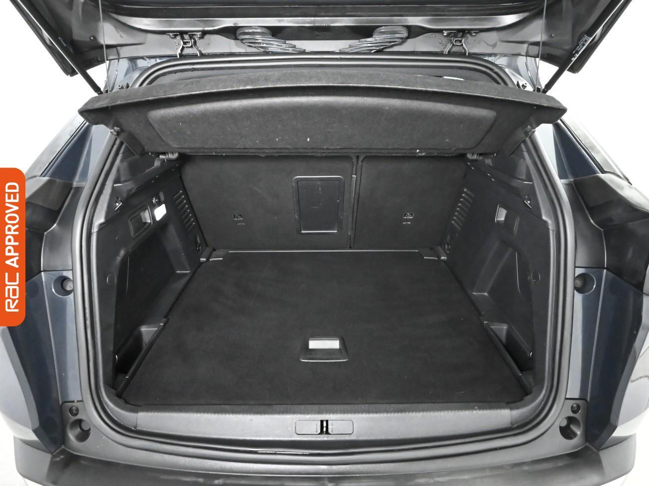 Used Peugeot 3008 2017 for sale - 76878318: Photo 13