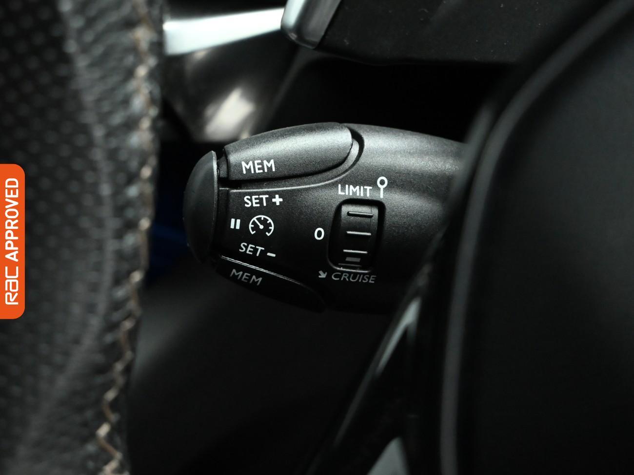 Used Peugeot 3008 2017 for sale - 76878318: Photo 21