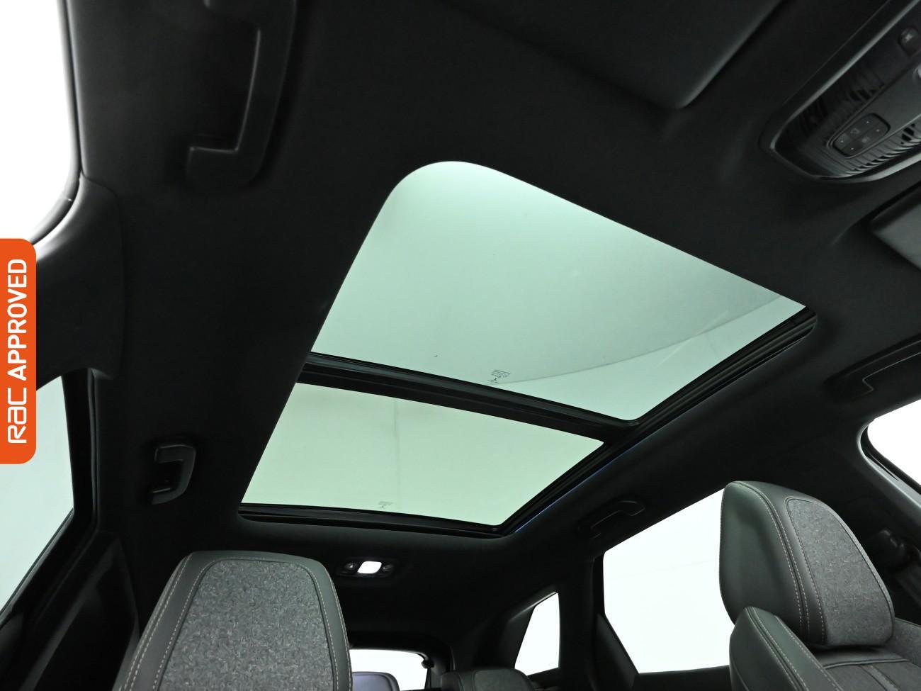 Used Peugeot 3008 2017 for sale - 76878318: Photo 3