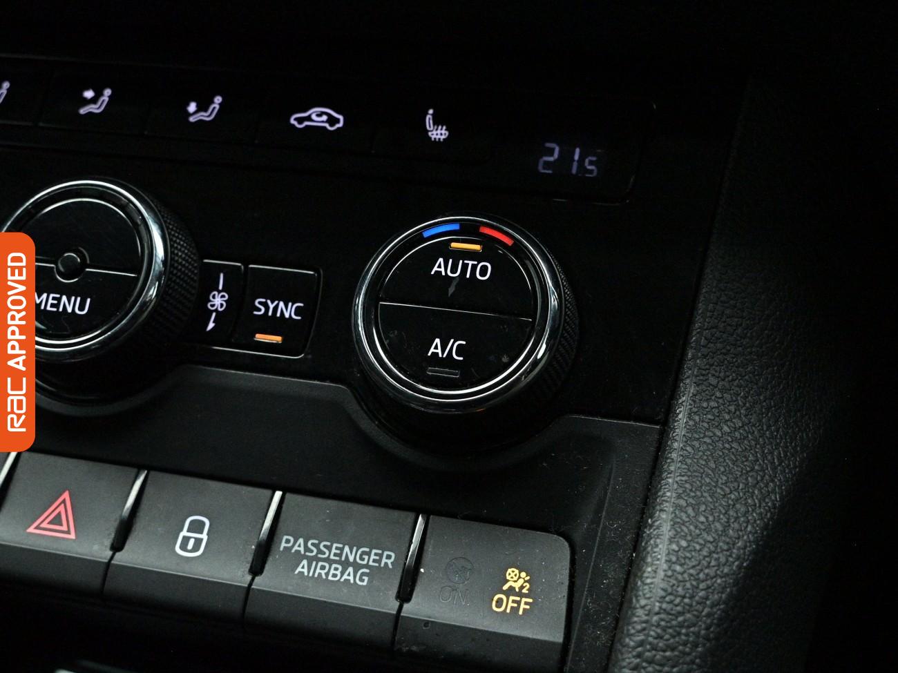 Used Skoda Karoq 2018 for sale - 78105126: Photo 17