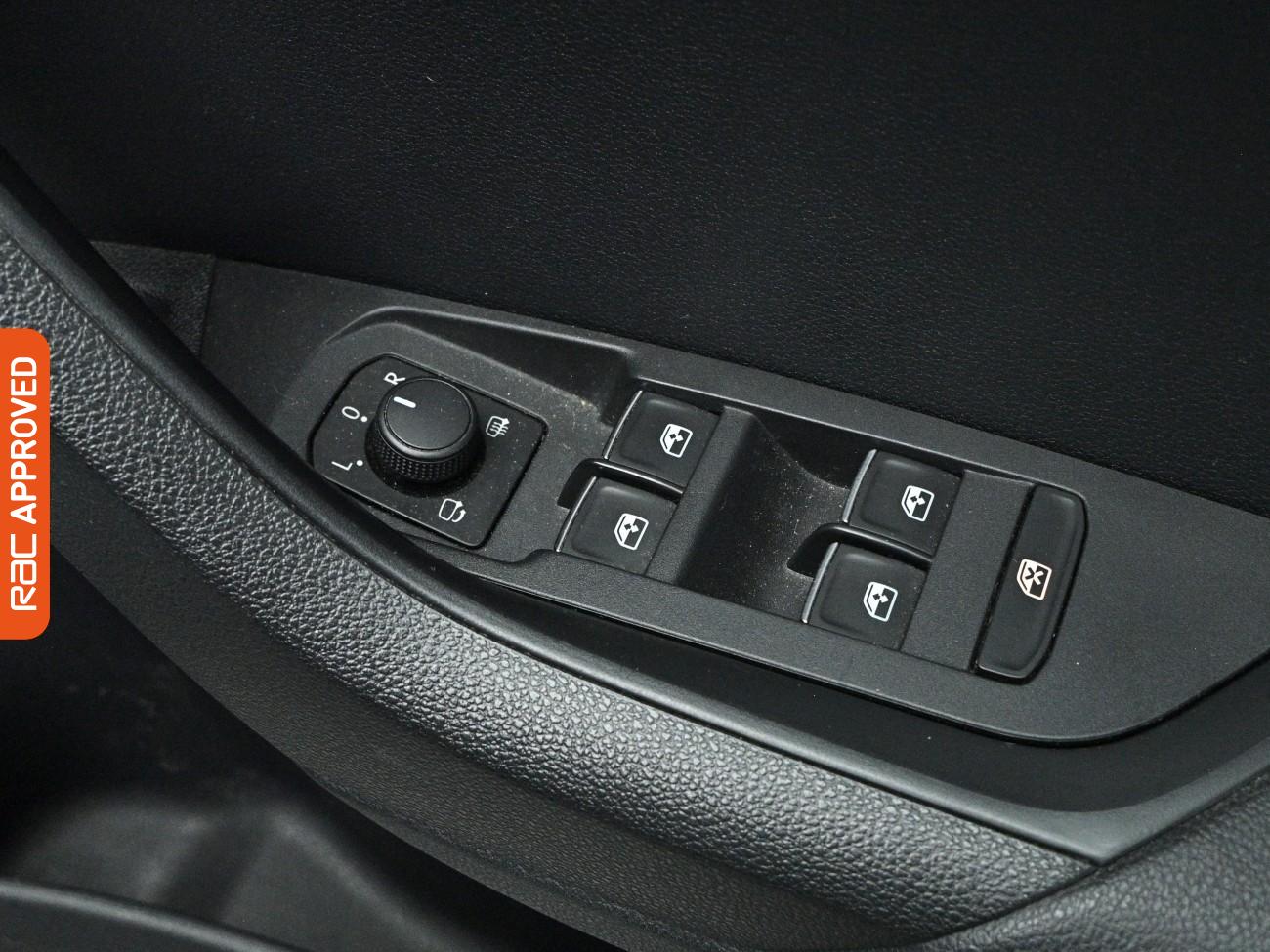 Used Skoda Karoq 2018 for sale - 78105126: Photo 23