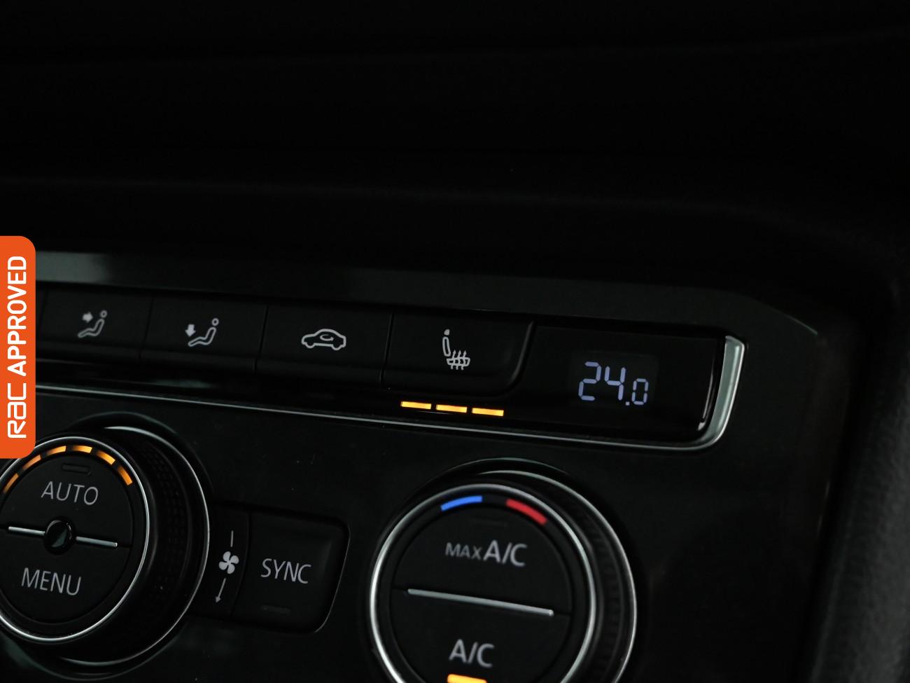 Used Volkswagen Tiguan 2018 for sale - 76746304: Photo 21