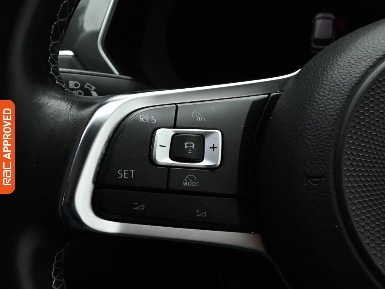 Used Volkswagen Tiguan 2018 for sale - 76746304: Photo 27