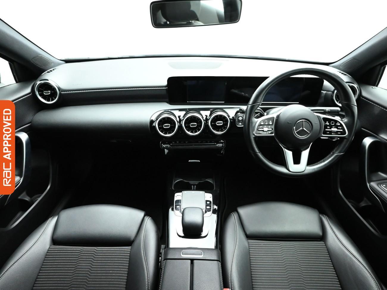 Used Mercedes-Benz A-Class 2019 for sale - 77557436: Photo 2