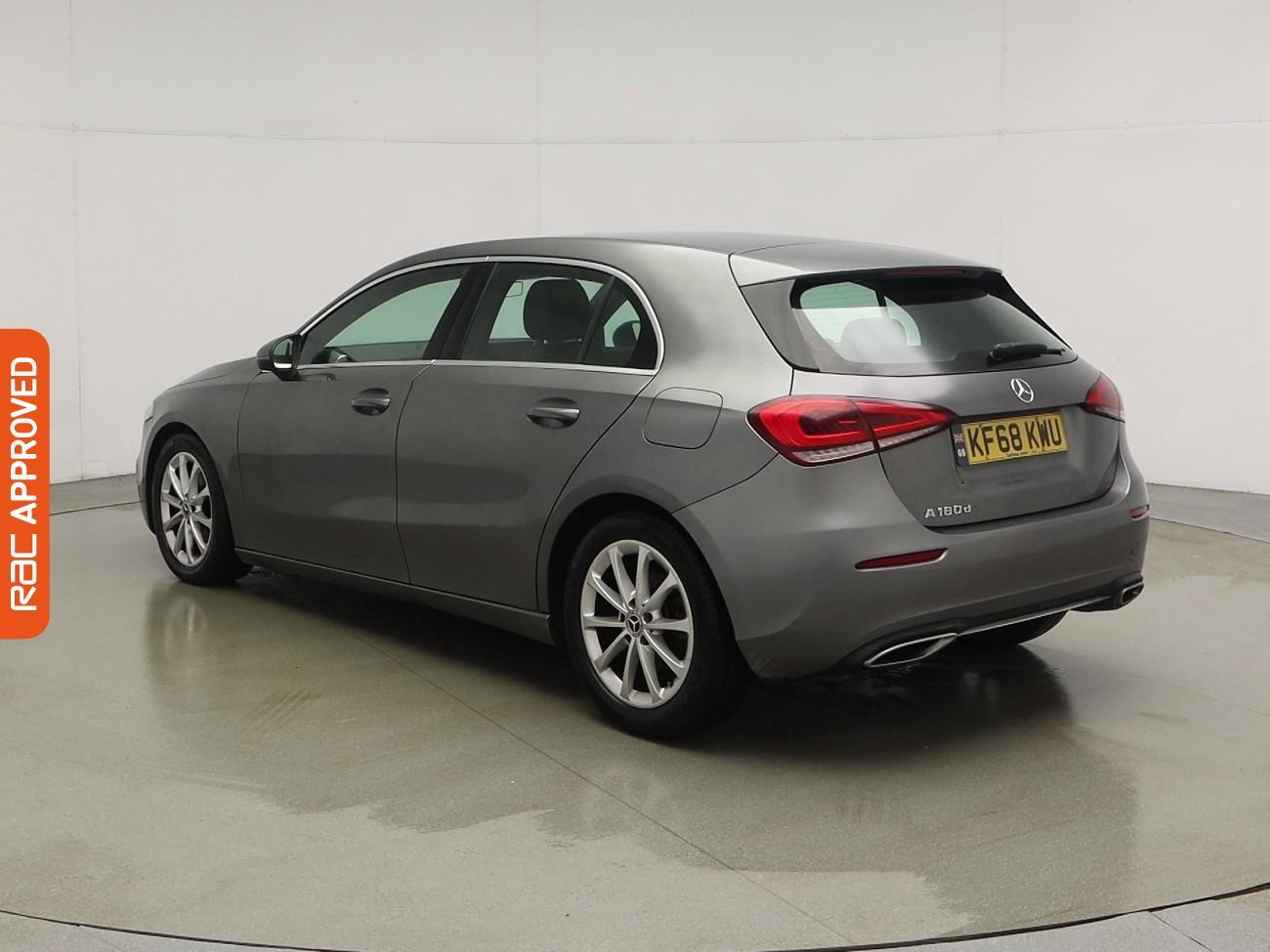 Used Mercedes-Benz A-Class 2019 for sale - 77557436: Photo 4