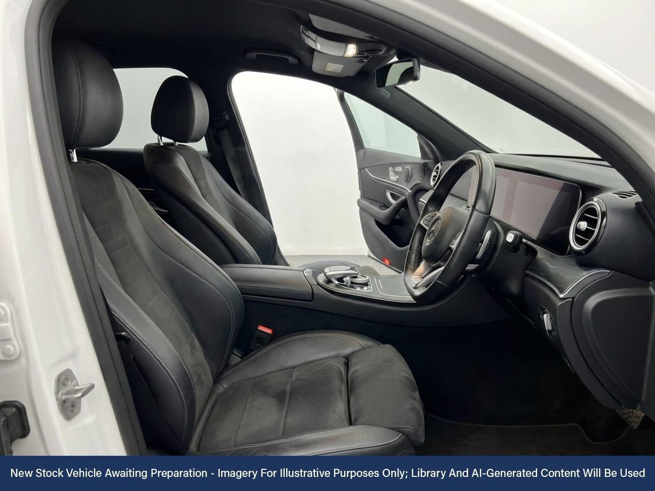 Used Mercedes-Benz E Class 2019 for sale - 77071993: Photo 2