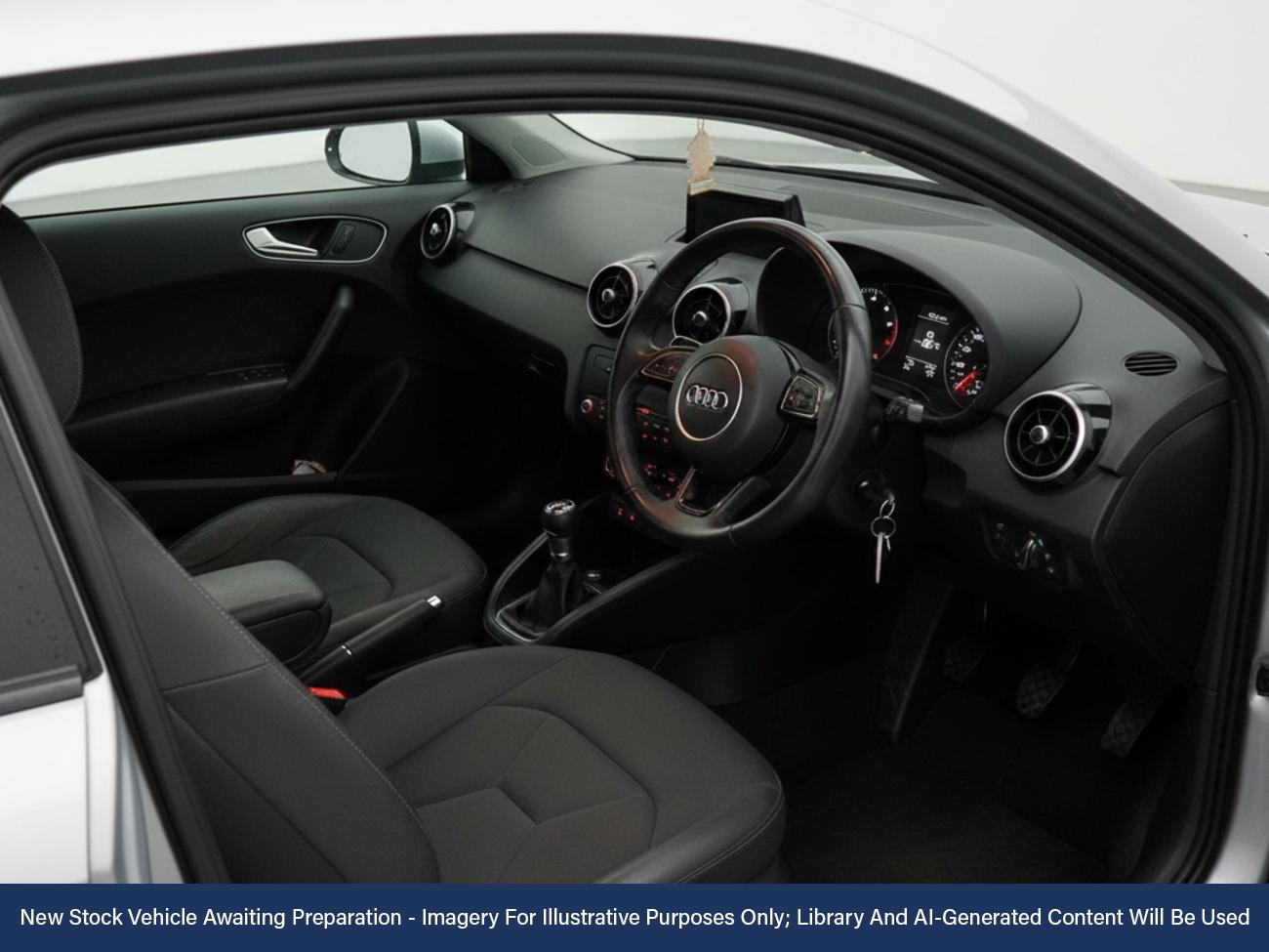 Used Audi A1 2015 for sale - 76663237: Photo 3