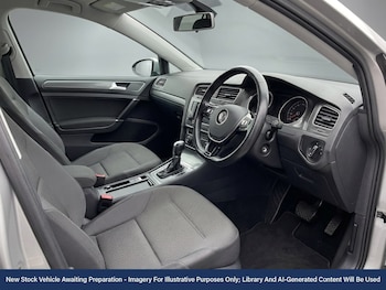 Used Volkswagen Golf 2019 for sale - 78237493: Photo