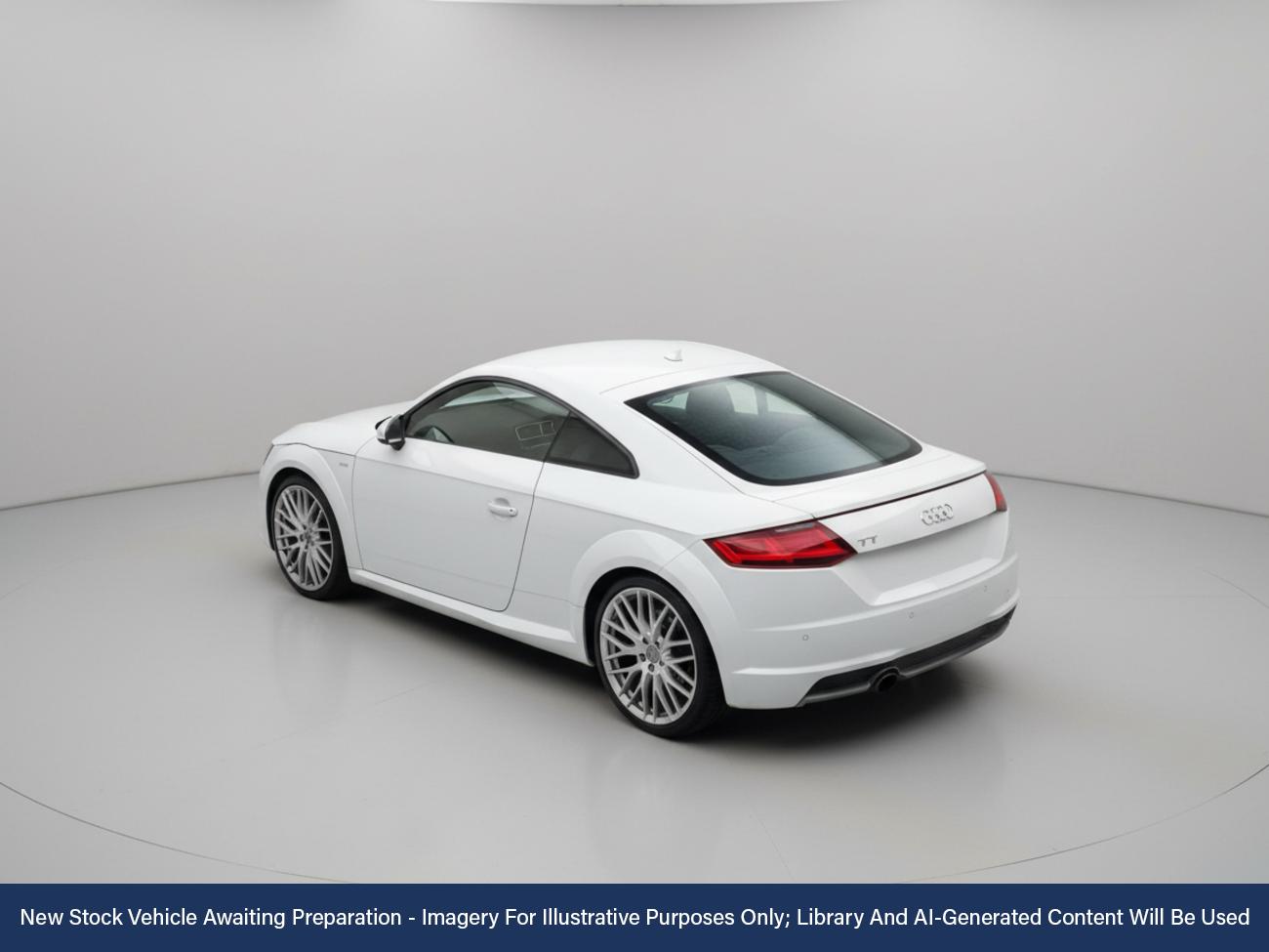 Used Audi TT 2015 for sale - 76462270: Photo 2