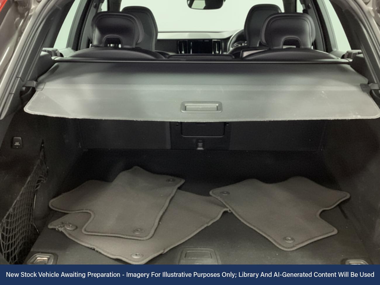 Used Volvo XC60 2022 for sale - 76929207: Photo 6