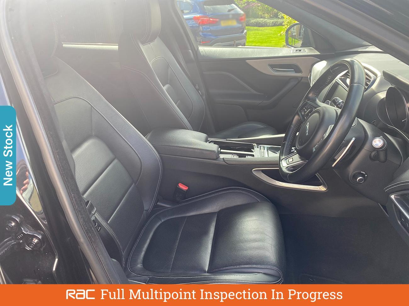 Used Jaguar F-Pace 2018 for sale - 76004931: Photo 3