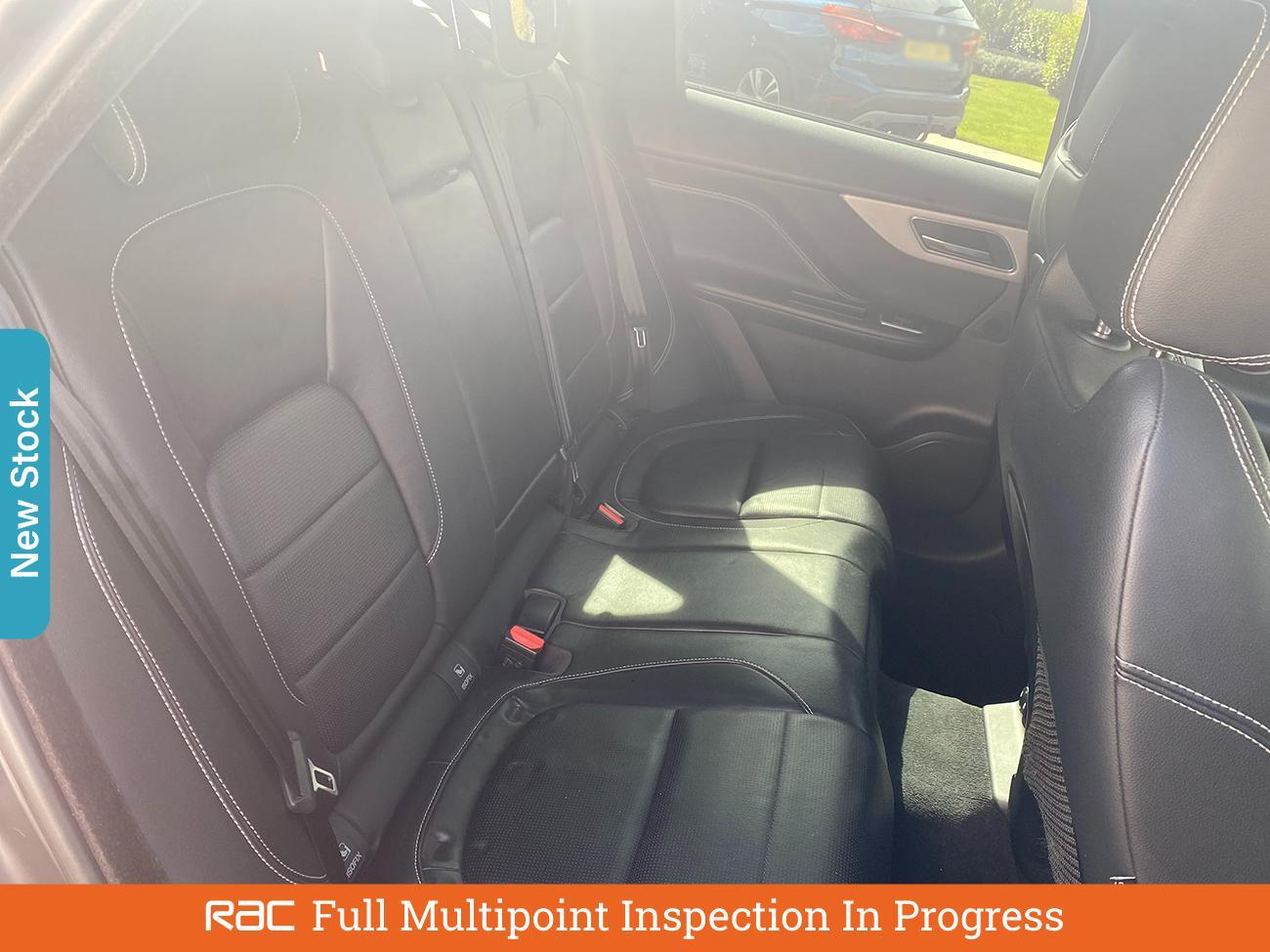 Used Jaguar F-Pace 2018 for sale - 76004931: Photo 4