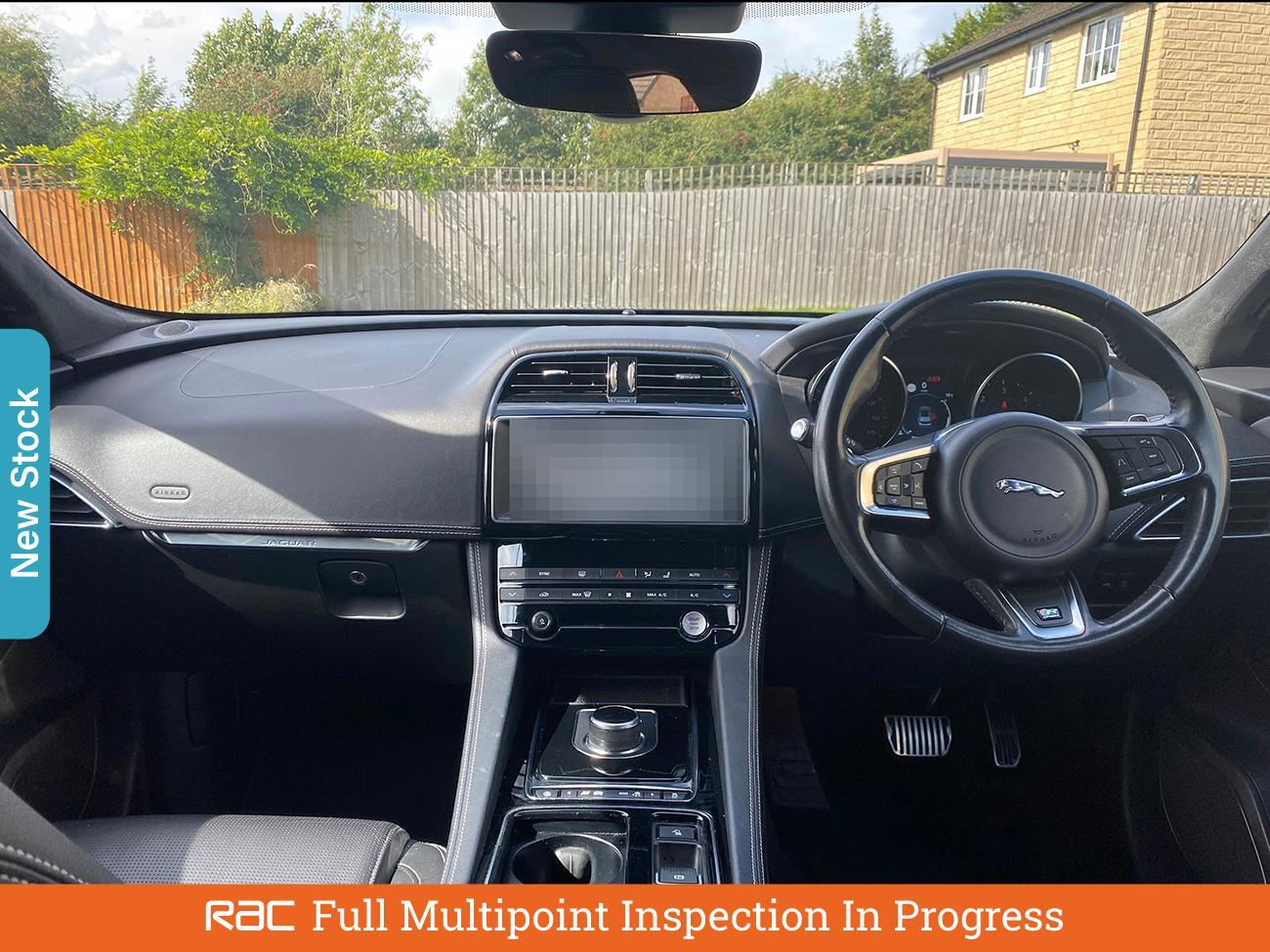 Used Jaguar F-Pace 2018 for sale - 76004931: Photo 6