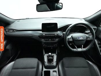 Used Ford Focus 2019 for sale - 78359524: Photo