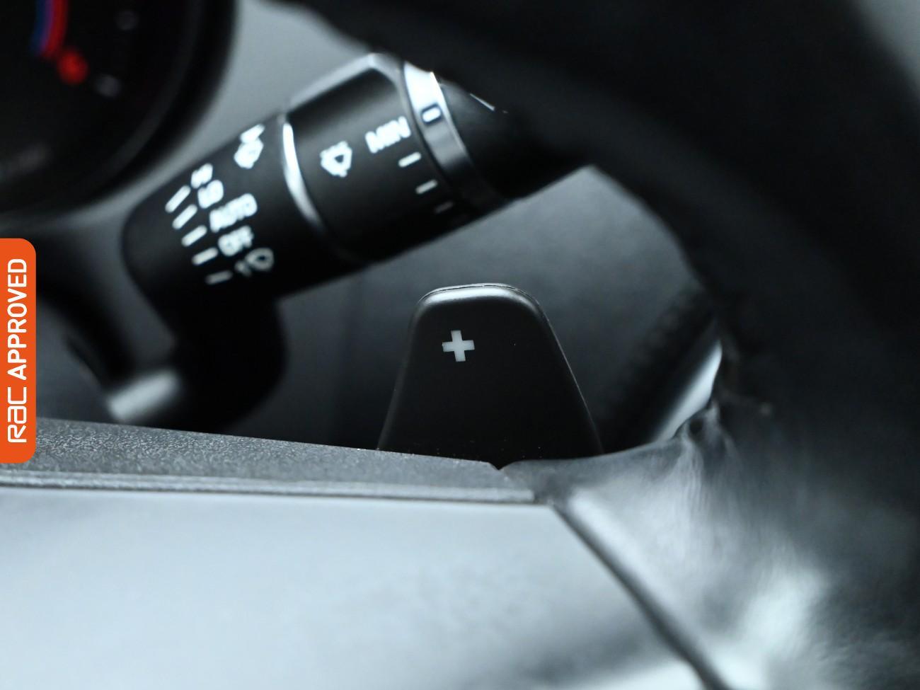 Used Jaguar XE 2017 for sale - 76311015: Photo 22