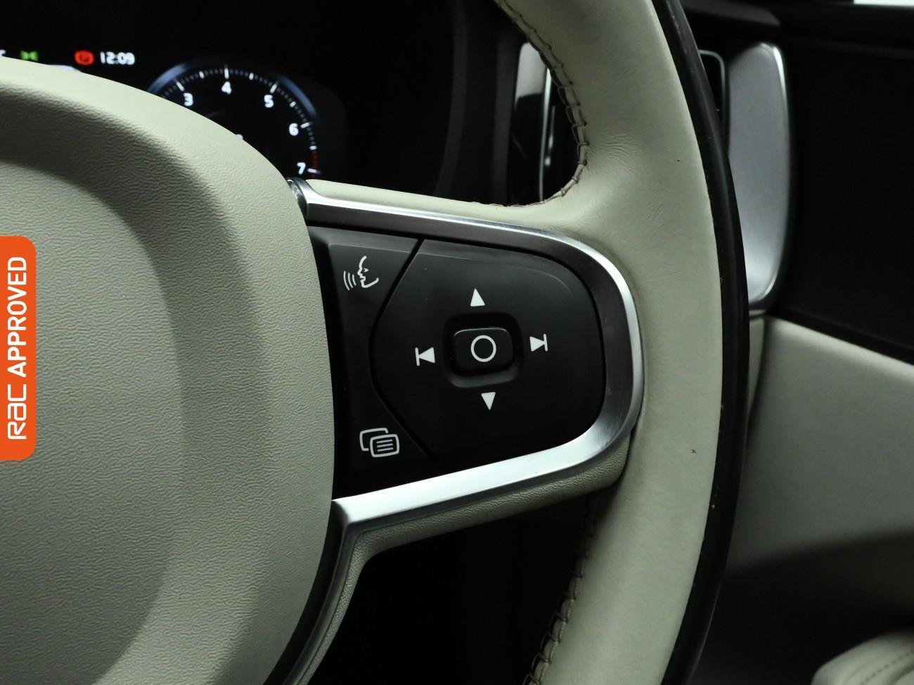 Used Volvo XC60 2021 for sale - 76553453: Photo 24