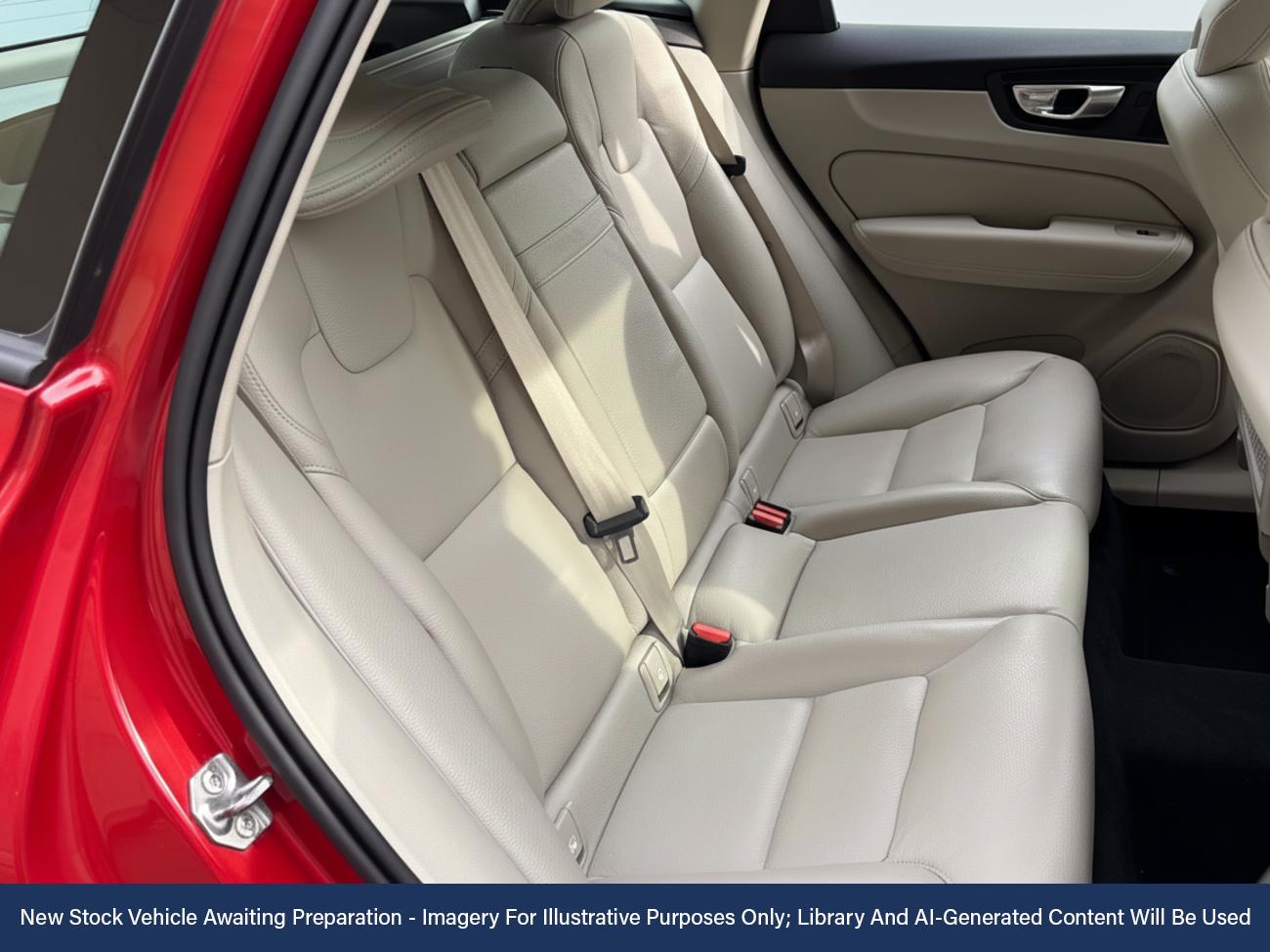 Used Volvo XC60 2021 for sale - 76553453: Photo 4