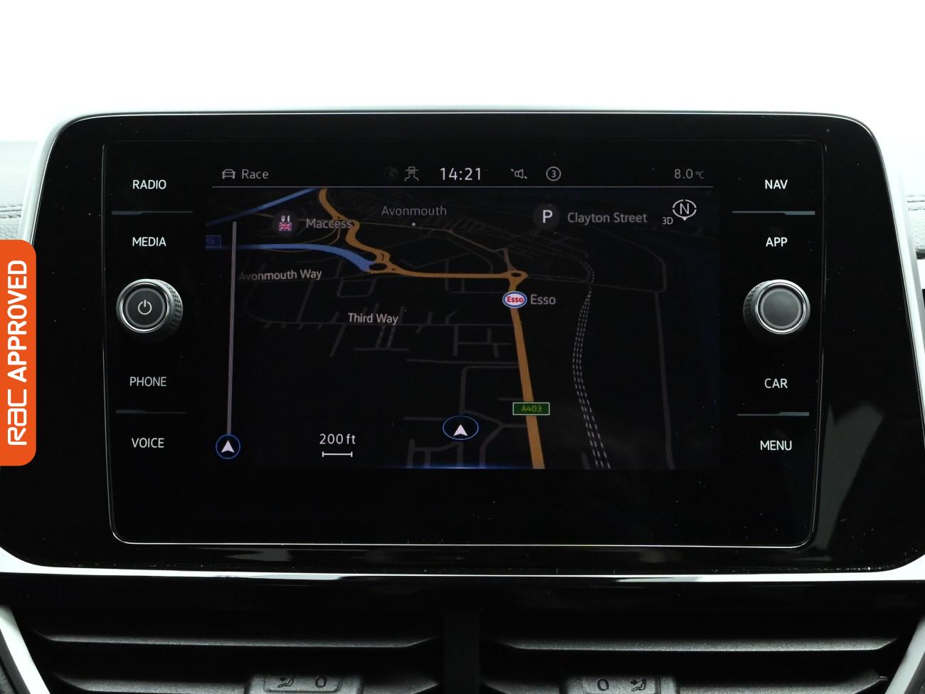 Used Volkswagen T-Roc 2023 for sale - 77364486: Photo 3