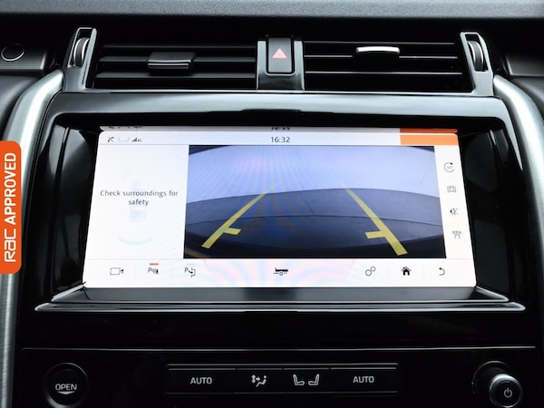 Used Land Rover Discovery 2019 for sale - 76170255: Photo 15
