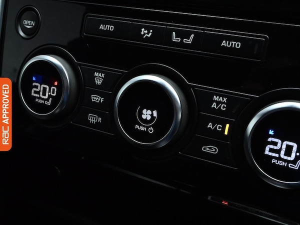 Used Land Rover Discovery 2019 for sale - 76170255: Photo 16