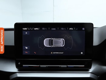 Used SEAT Leon 2021 for sale - 76767750: Photo