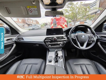 Used BMW 5 Series 2017 for sale - 75592645: Photo