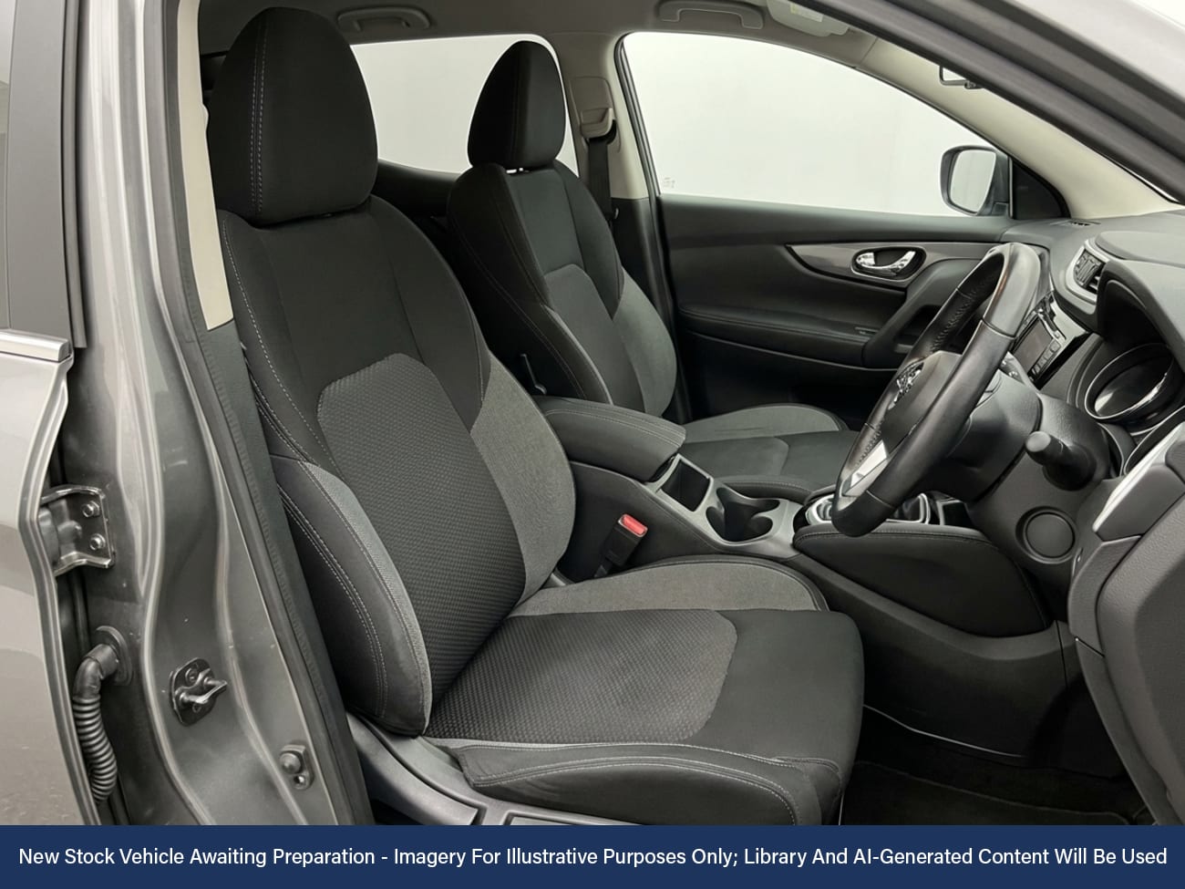 Used Nissan Qashqai 2018 for sale - 77742130: Photo 3