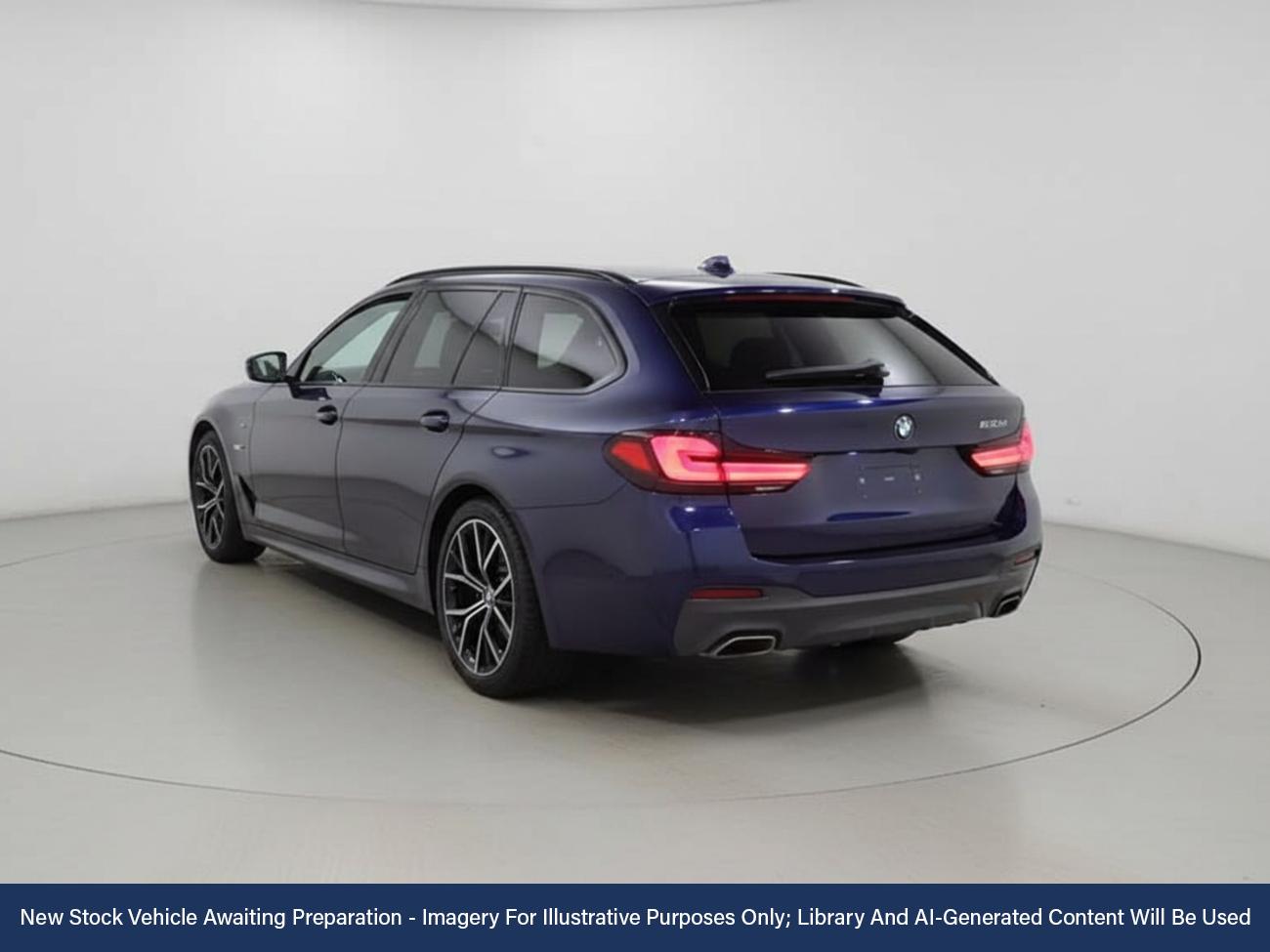 Used BMW 5 Series 2022 for sale - 76650562: Photo 2