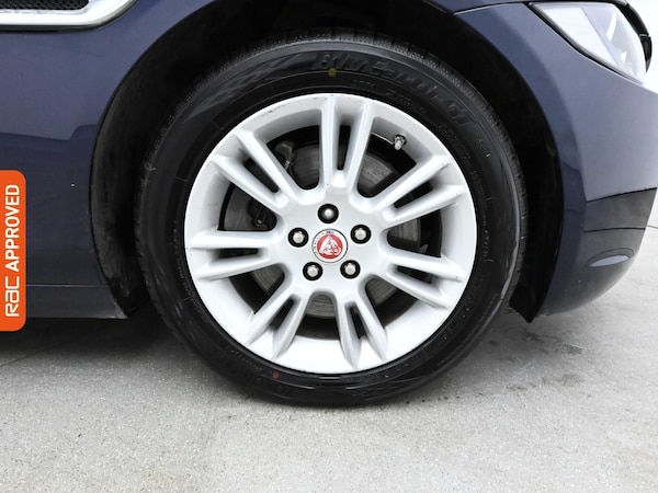 Used Jaguar XE 2016 for sale - 76088284: Photo 28