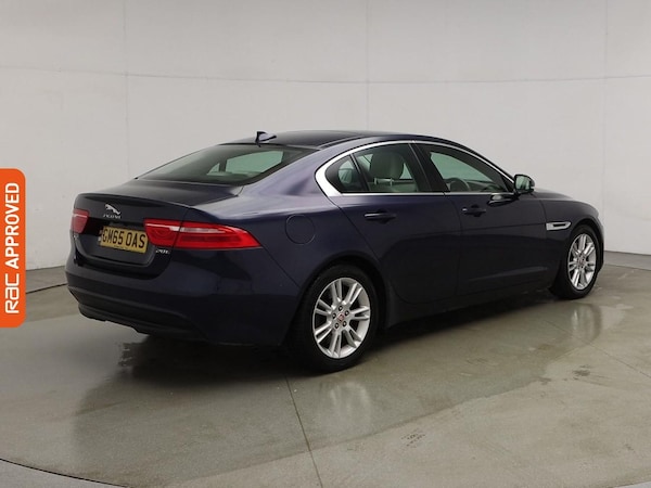 Used Jaguar XE 2016 for sale - 76088284: Photo 32