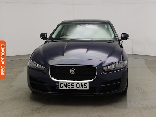 Used Jaguar XE 2016 for sale - 76088284: Photo 7
