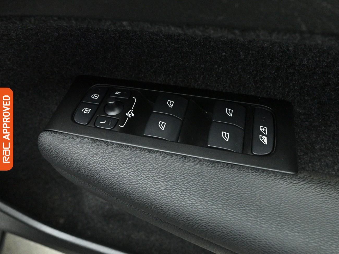 Used Volvo C40 2022 for sale - 78043413: Photo 28