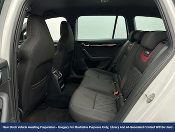 Used Skoda Octavia 2018 for sale - 77703418: Photo