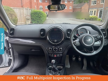 Used MINI Countryman 2019 for sale - 75924777: Photo