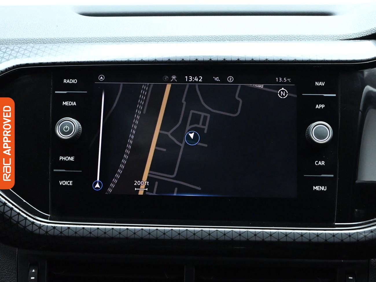 Used Volkswagen T-Cross 2021 for sale - 76156432: Photo 3