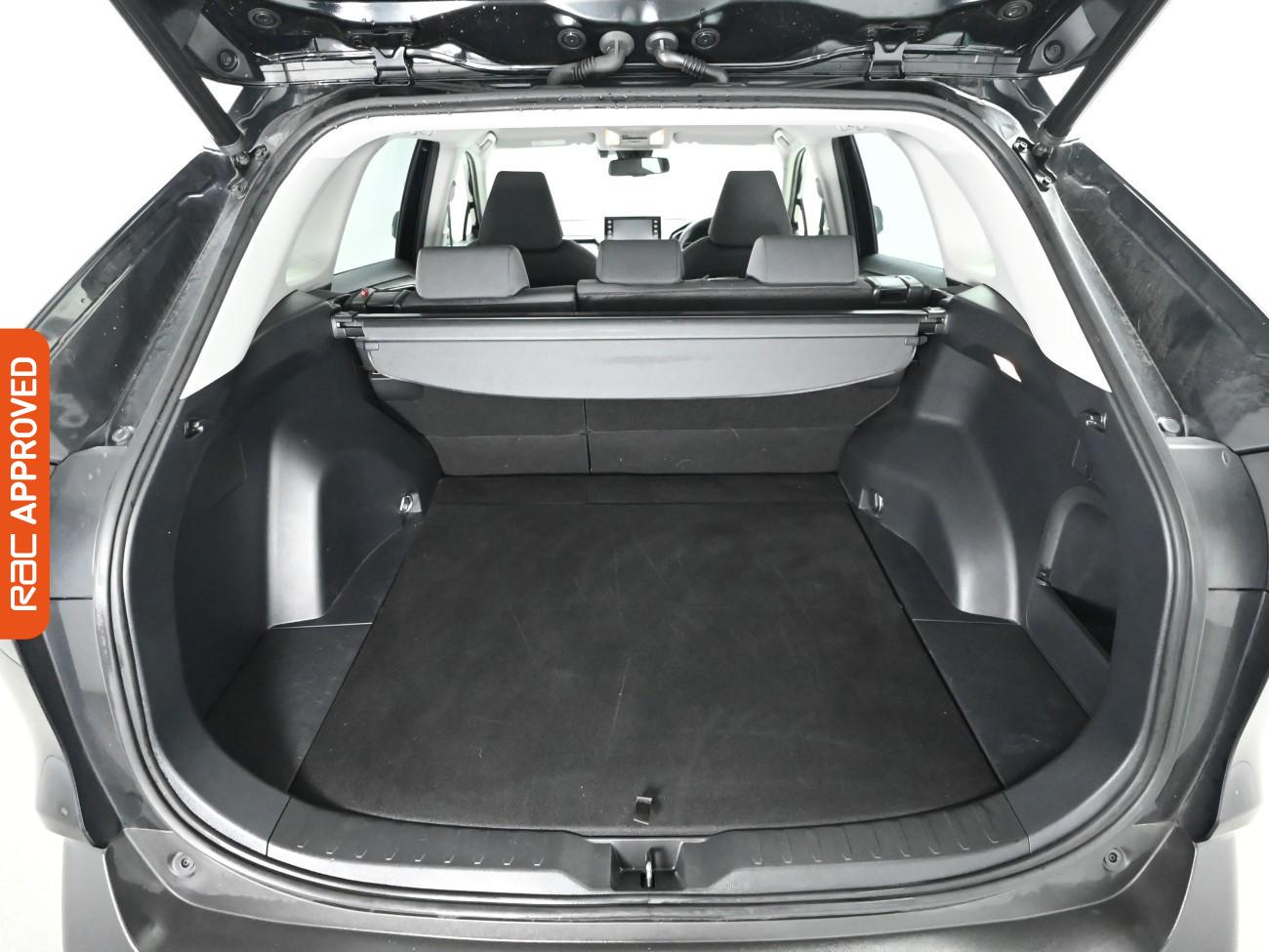 Used Toyota RAV4 2021 for sale - 76750735: Photo 26