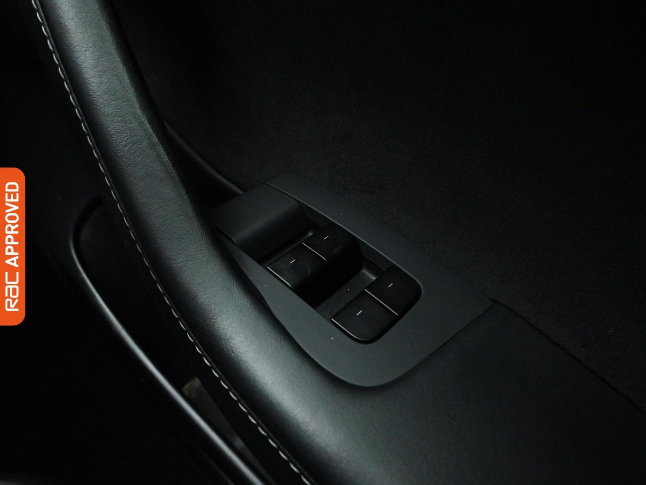 Used Tesla Model 3 2020 for sale - 77829404: Photo 22