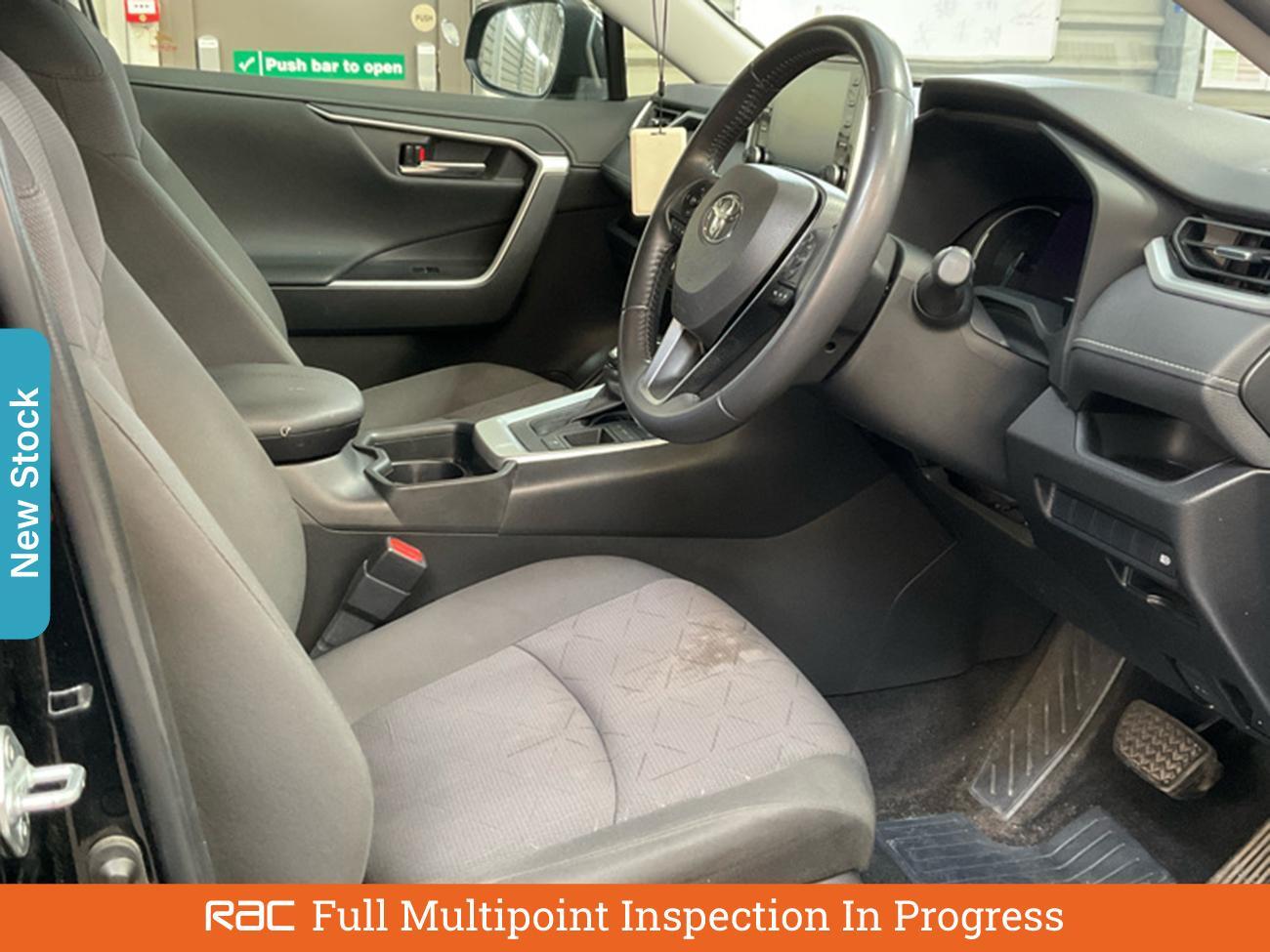 Used Toyota RAV4 2021 for sale - 76128469: Photo 3