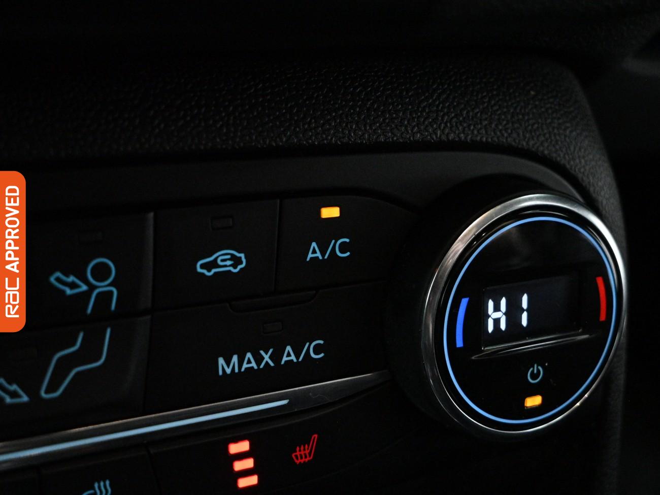 Used Ford Fiesta 2019 for sale - 77779641: Photo 18