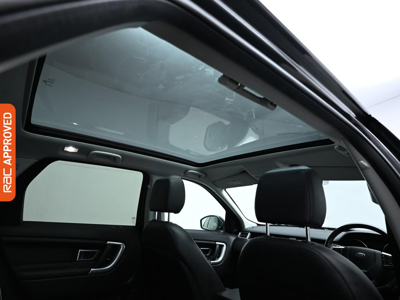 Used Land Rover Discovery Sport 2018 for sale - 77775869: Photo 3