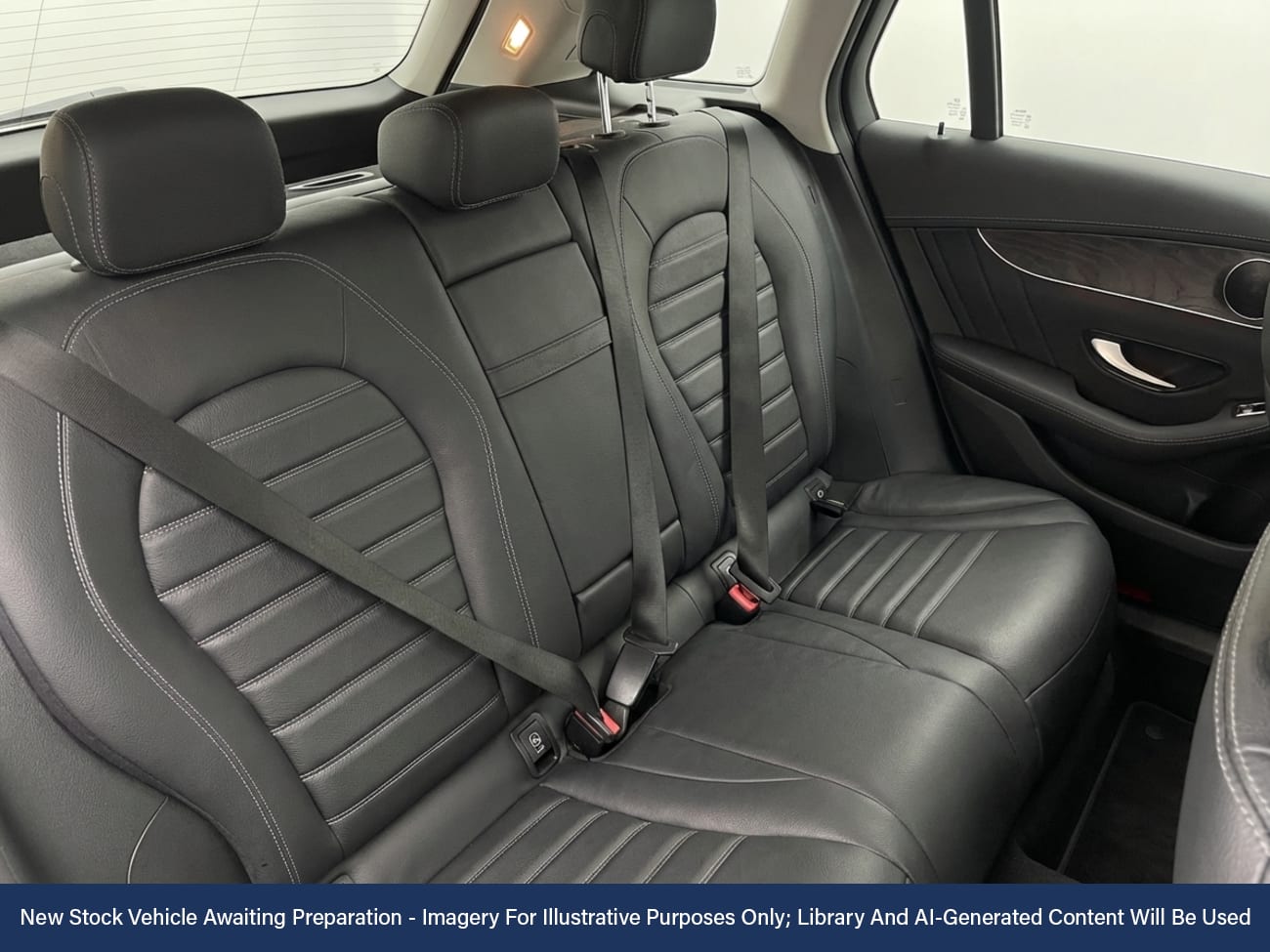 Used Mercedes-Benz GLC 2021 for sale - 78079041: Photo 4