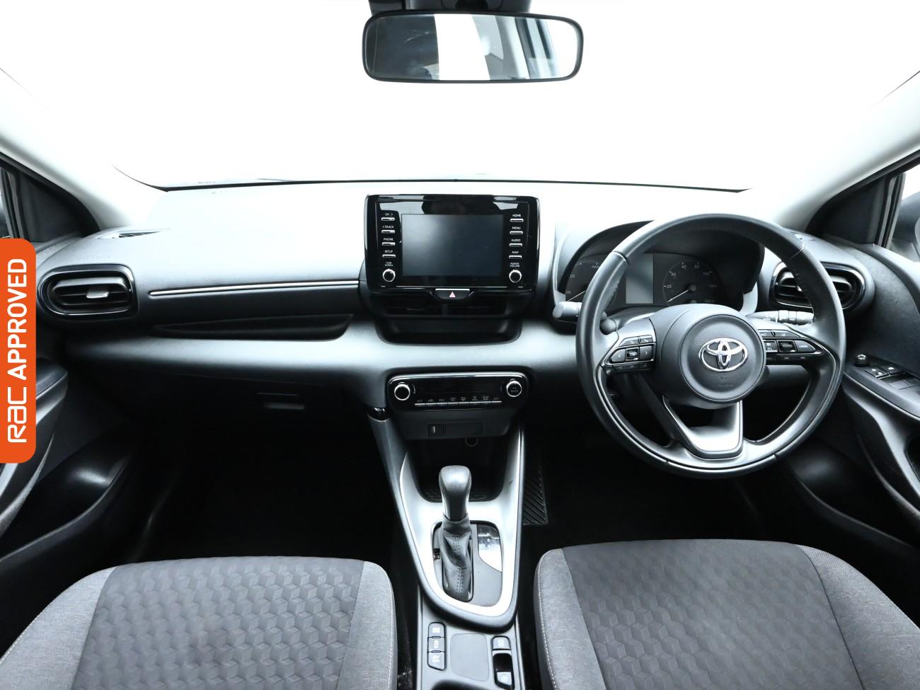 Used Toyota Yaris 2025 for sale - 76495380: Photo 2