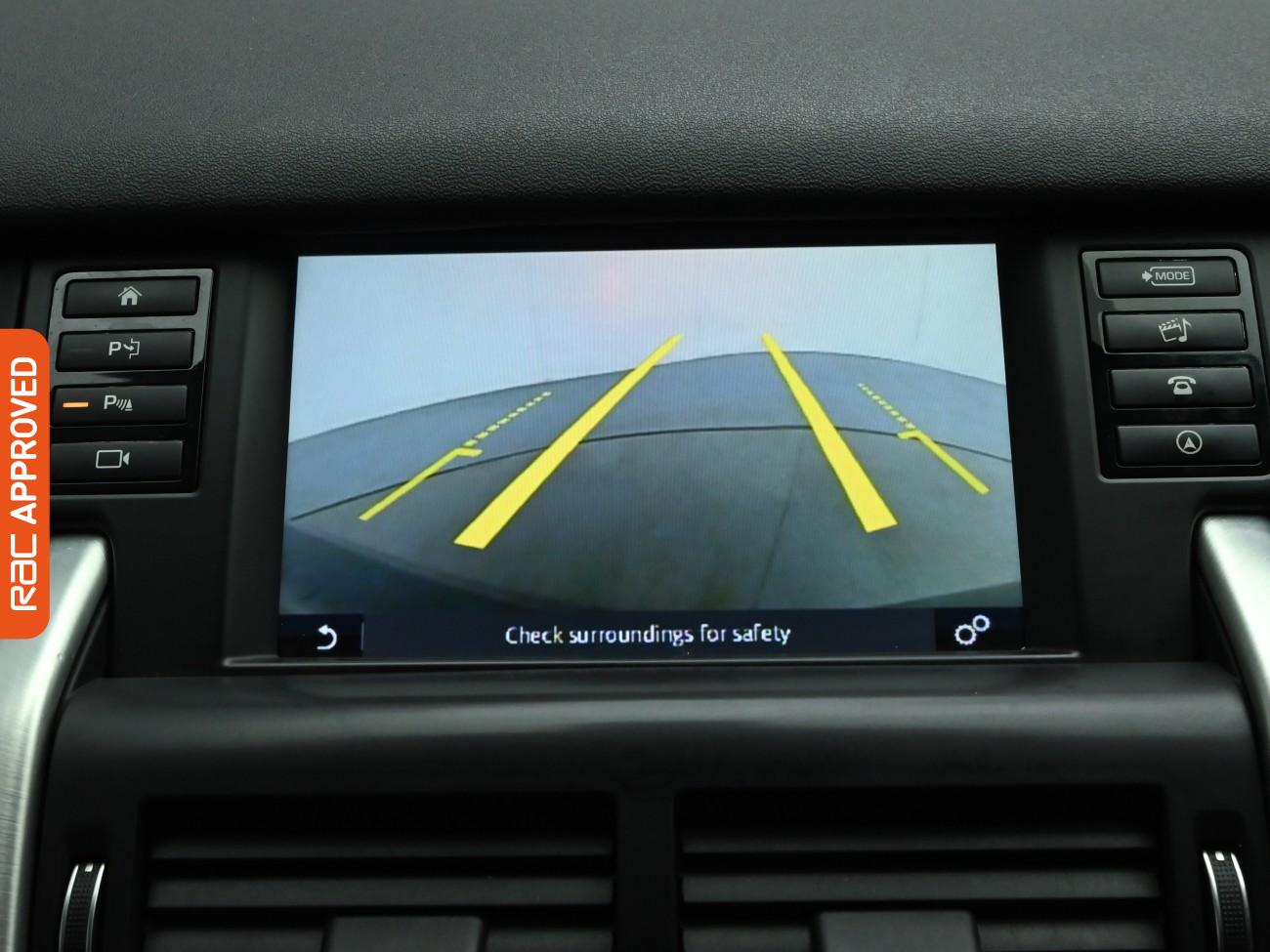 Used Land Rover Discovery Sport 2016 for sale - 77935564: Photo 15