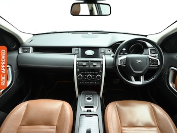 Used Land Rover Discovery Sport 2016 for sale - 77935564: Photo