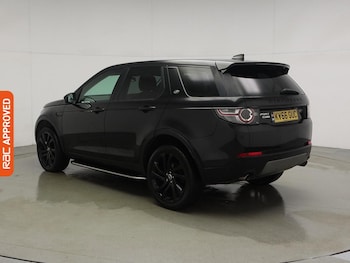 Used Land Rover Discovery Sport 2016 for sale - 77935564: Photo