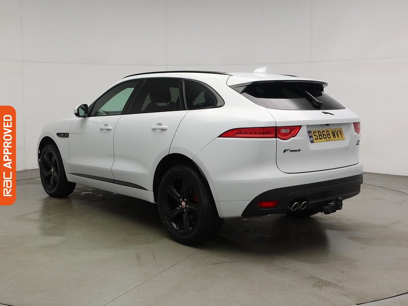 Used Jaguar F-Pace 2018 for sale - 77708642: Photo 4
