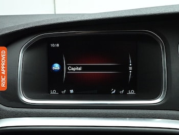 Used Volvo V40 2016 for sale - 78242406: Photo