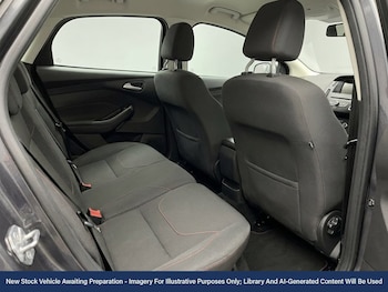 Used Ford Focus 2016 for sale - 78739302: Photo