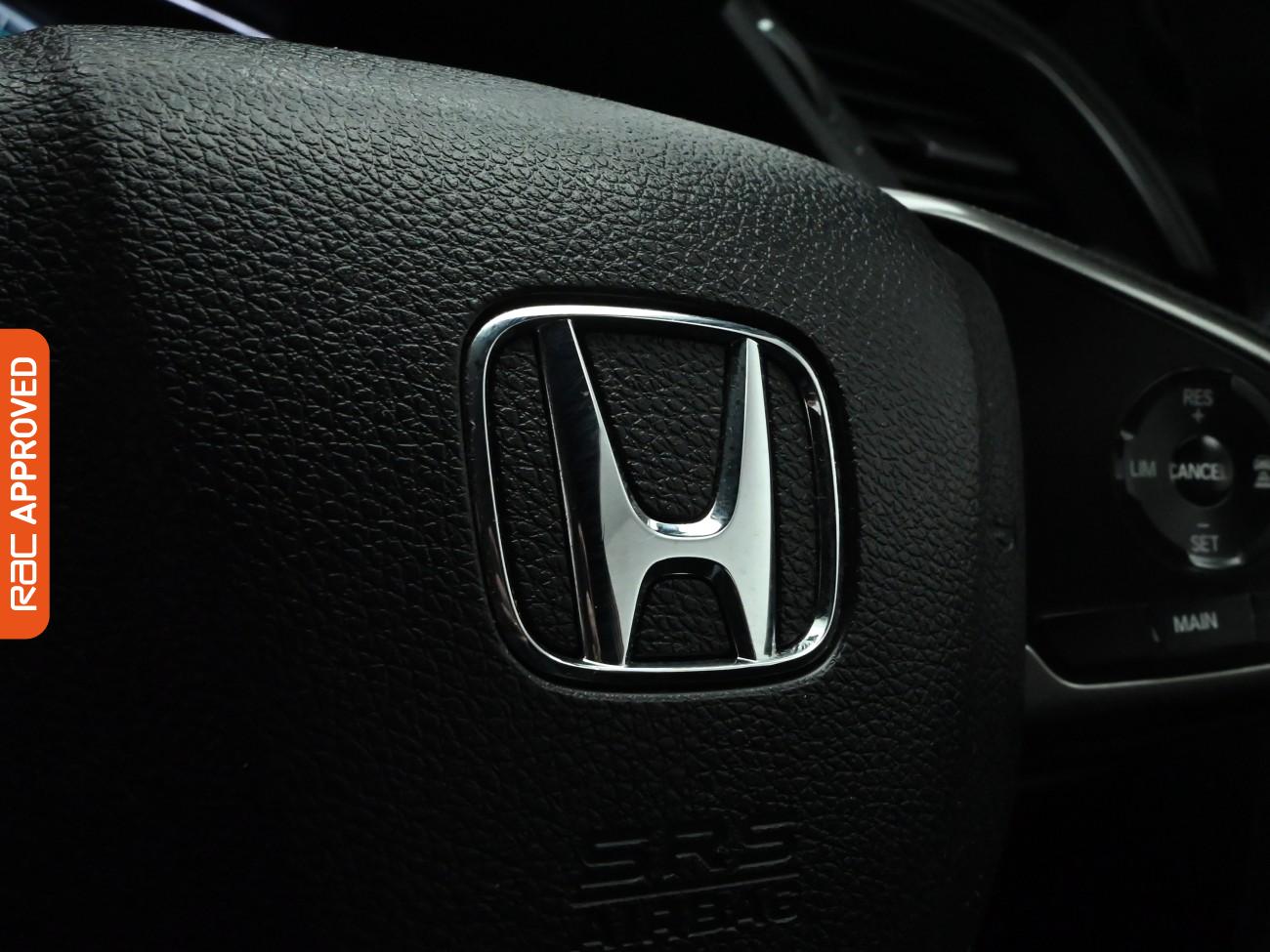 Used Honda Civic 2017 for sale - 76495343: Photo 22